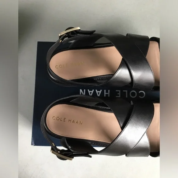 COLE HAAN - Picture 5 of 16